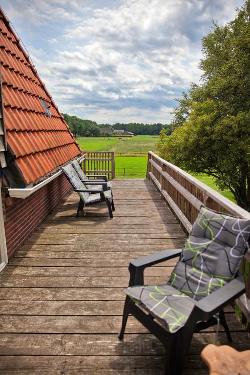 Slaopen En Stoet Bed & Breakfast Anderen Exterior photo